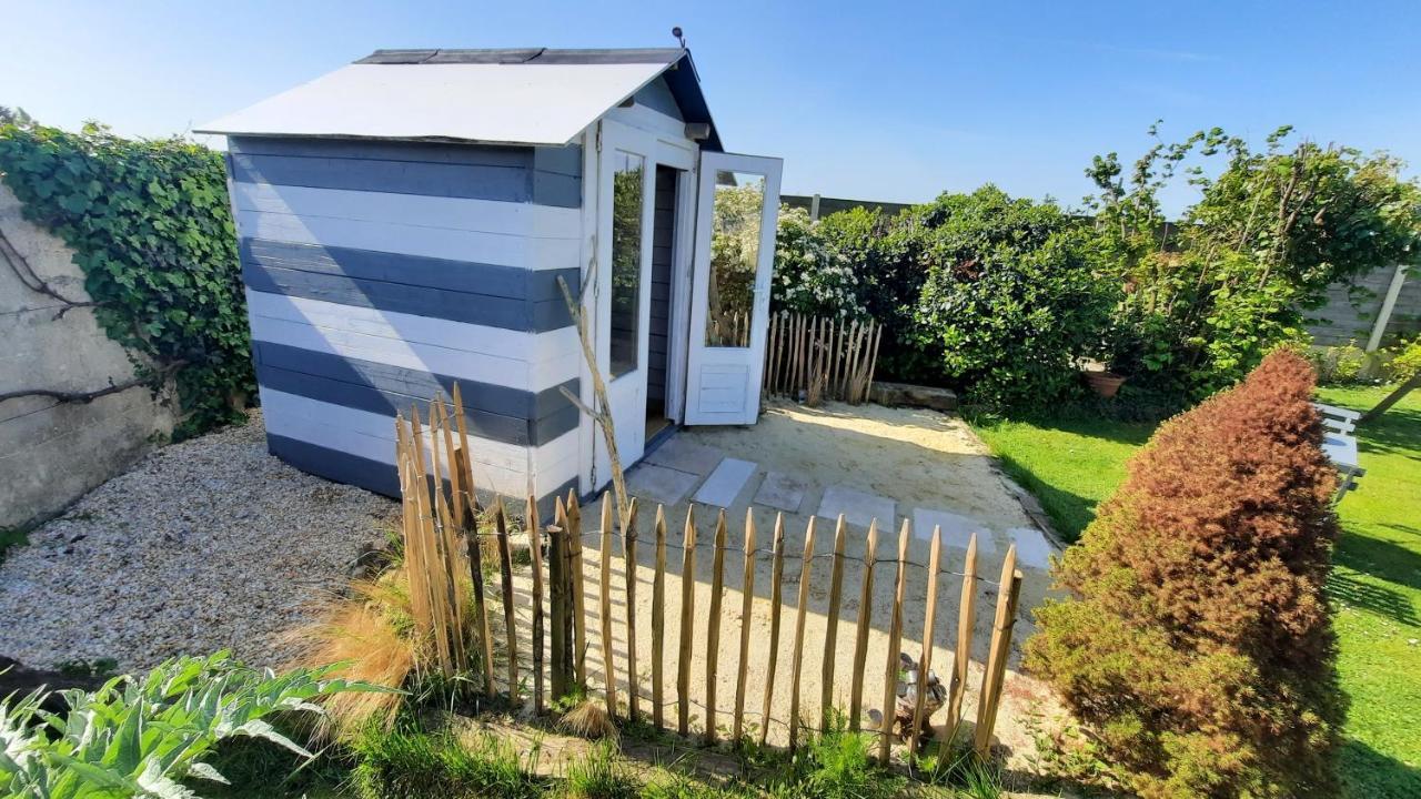 Holiday home Galets Et Bois Flottes Proche Gold Meuble De Tourisme 4 Etoiles Meuvaines
