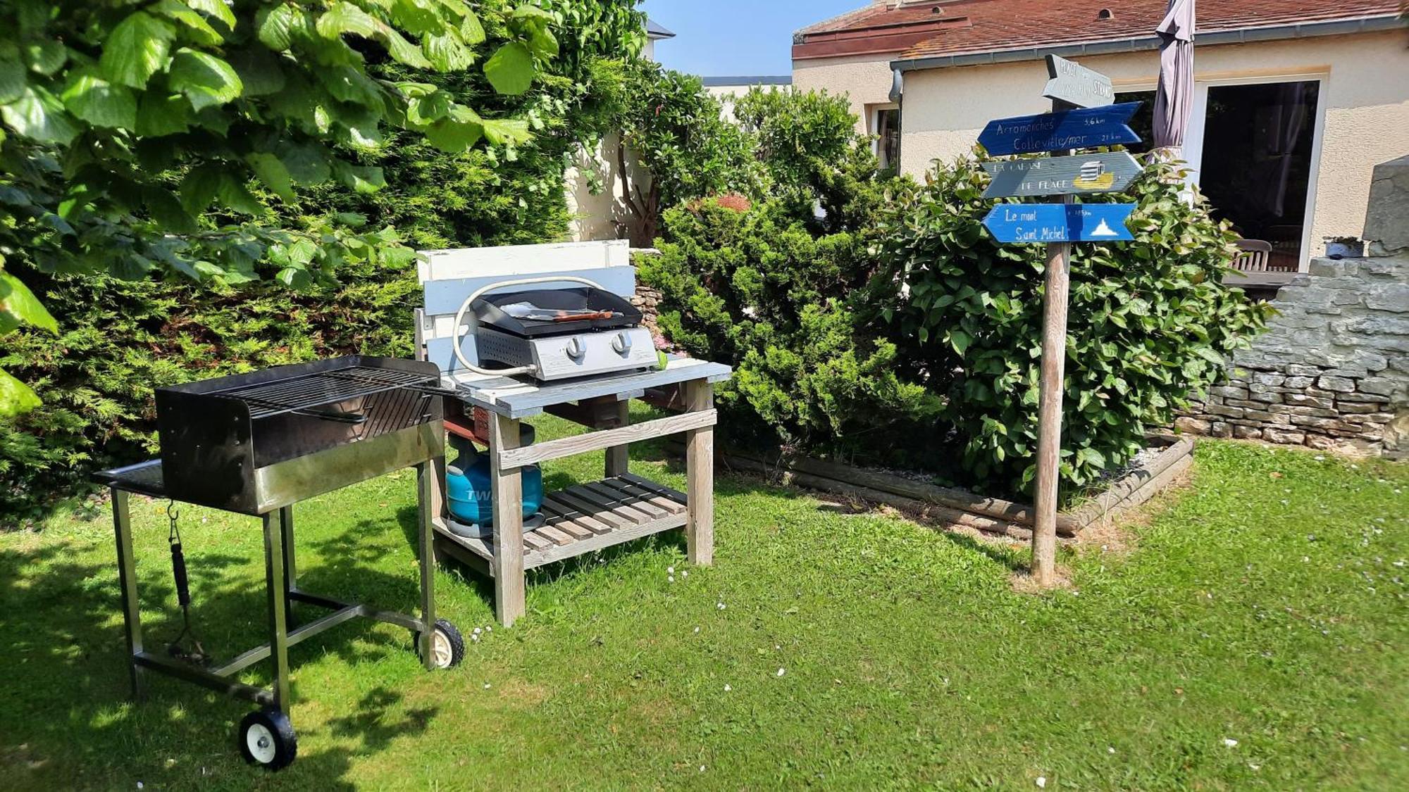 Galets Et Bois Flottes Proche Gold Meuble De Tourisme 4 Etoiles